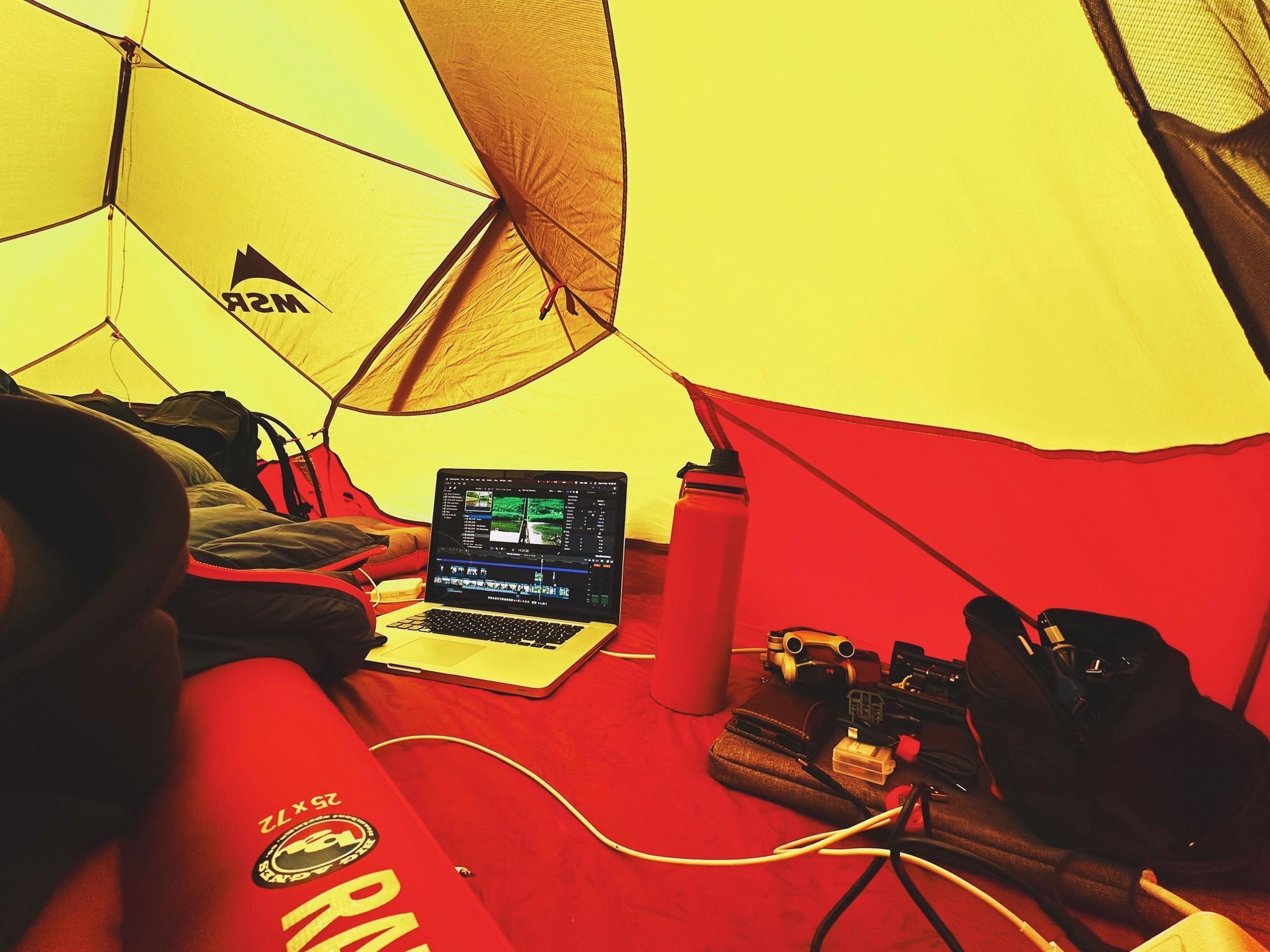 Tent editing studio, Mont Saint-Michel, France ๐ซ๐ท